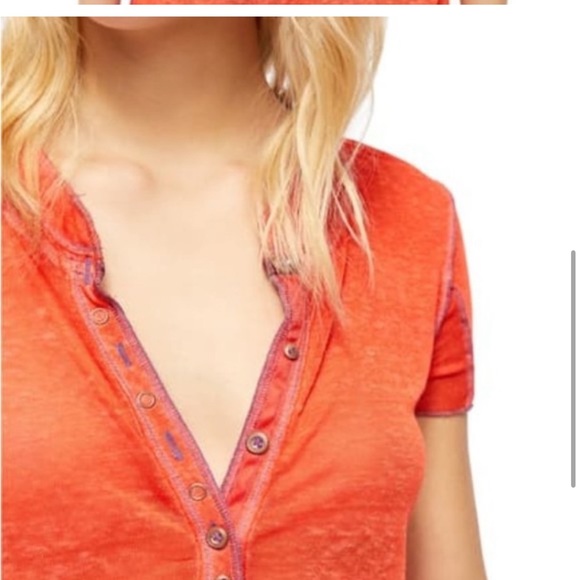 Free People Kia Button Front V-Neck Henley Tee Orange Red Size L - Picture 3 of 10